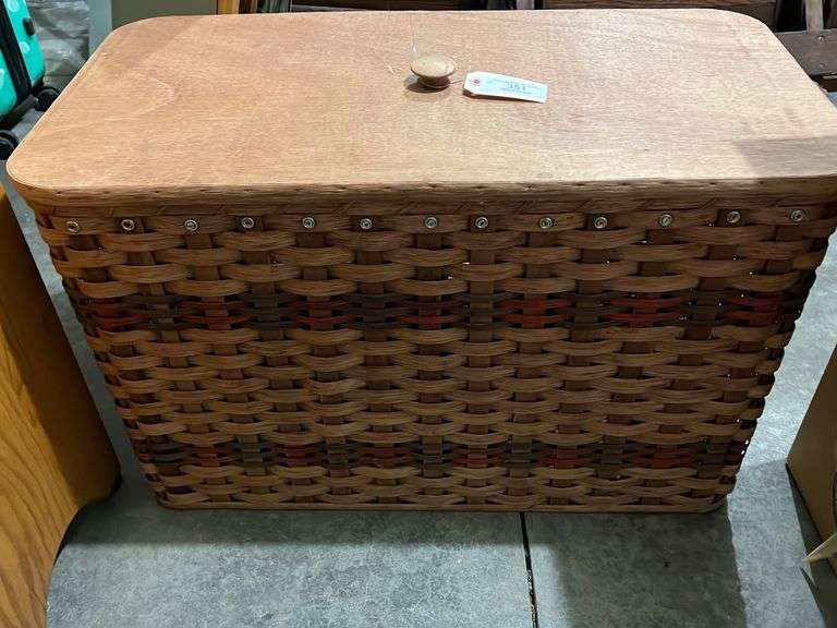 Hand Made Basket Blanket Box with Lid Baer Auctioneers Realty, LLC