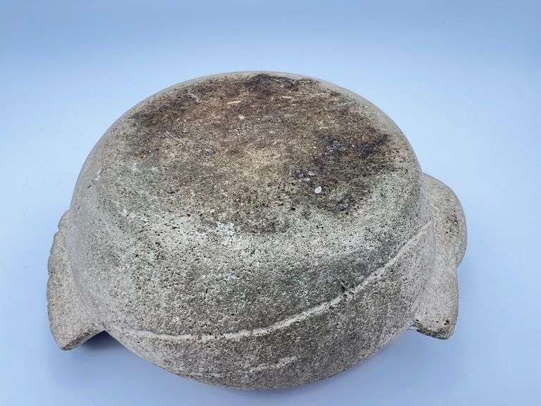 Hand Carved Native American Bird Mortar - Baer Auctioneers - Realty, LLC