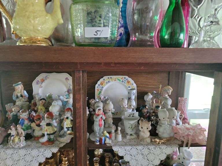 Top Shelf Figurines Baer Auctioneers Realty, LLC