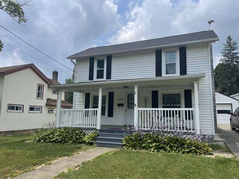 For Sale Lisbon 2 Story Home Baer Auctioneers Realty, LLC