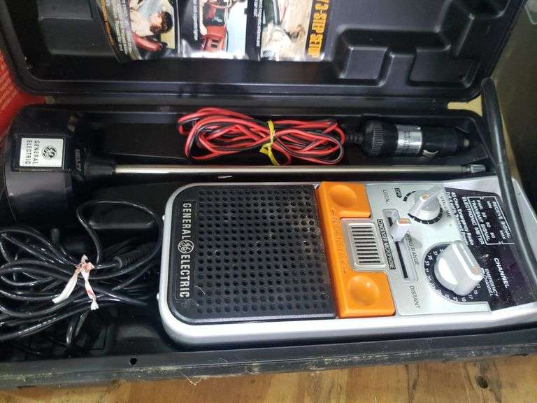 2 General Electric Emergency/Info Radios Baer Auctioneers Realty, LLC