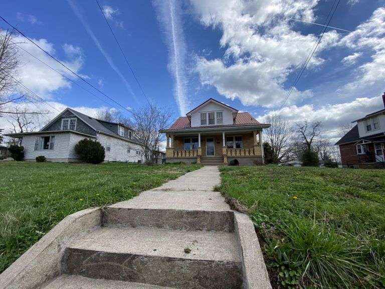 7772 Danville Pike Baker Auctions & Real Estate, LLC