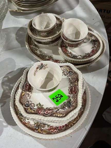 Antique dish set - Baker Auctions & Real Estate, LLC