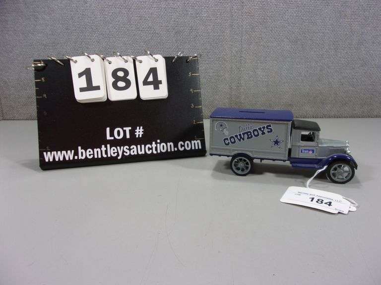 DALLAS COWBOYS EQUIPMENT TRUCK BANK 2893 ERTL Bentley & Associates, LLC