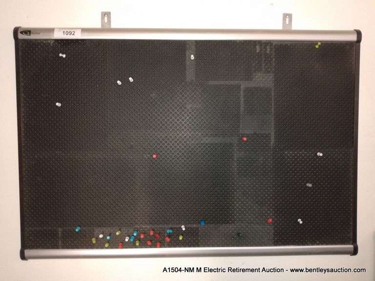 QUARTET THUMB TACK BOARD Bentley & Associates, LLC
