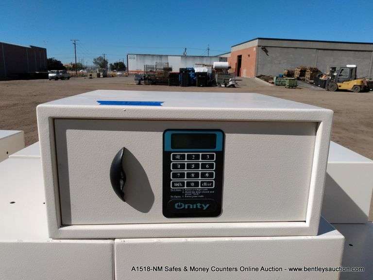 UNITY SF4LRWNNHN DIGITAL COMBO SAFE UNKNOWN** Bentley