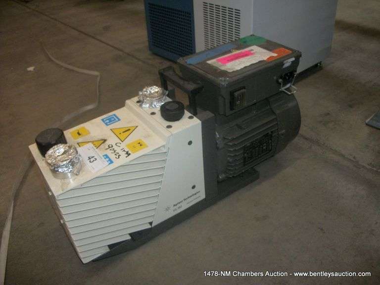 AGILENT DS302 9499325 VACUUM PUMP Bentley & Associates, LLC