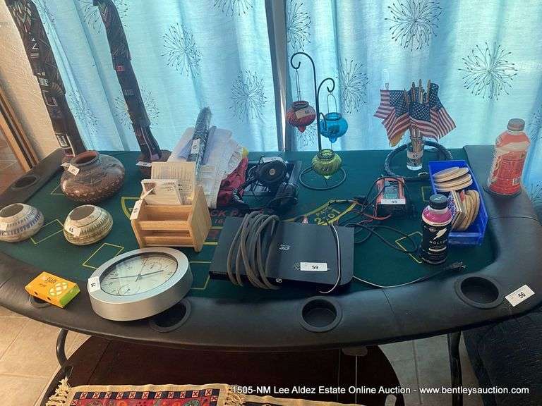 FOLDING CARD TABLEGREEN FELT Bentley & Associates, LLC