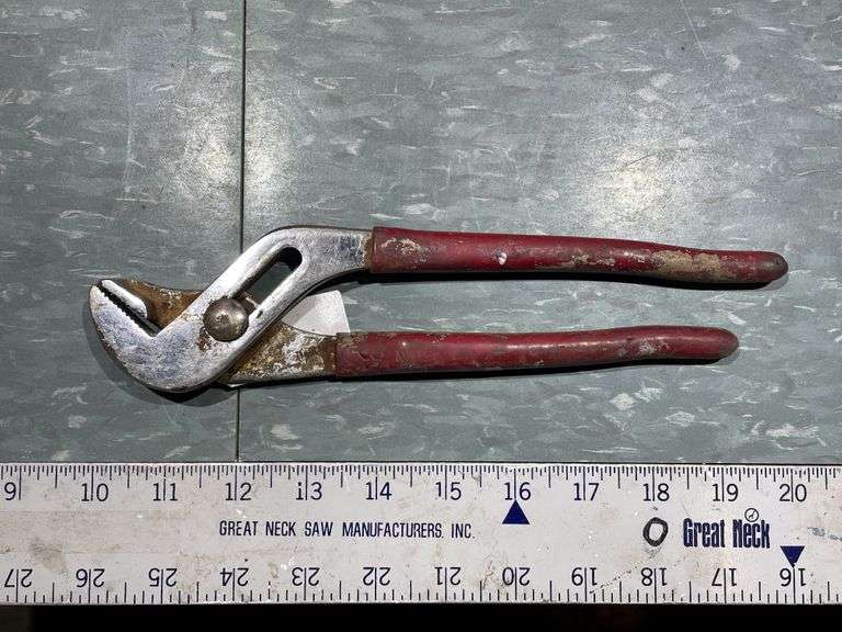 CHANNEL LOCKS Bentley & Associates, LLC