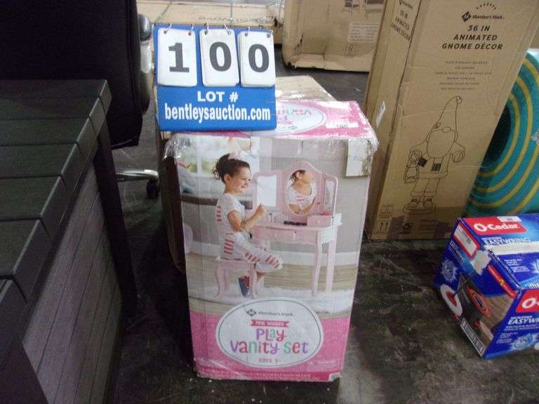 MEMBER'S MARK PINK WOODEN PLAY VANITY SET Bentley & Associates, LLC