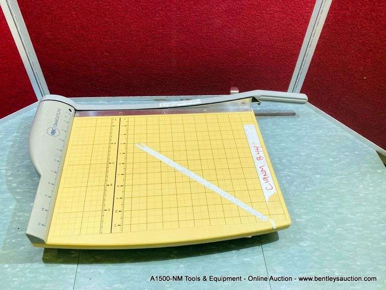 GBC CLASSIC CUT CL320 PAPER CUTTER Bentley & Associates, LLC