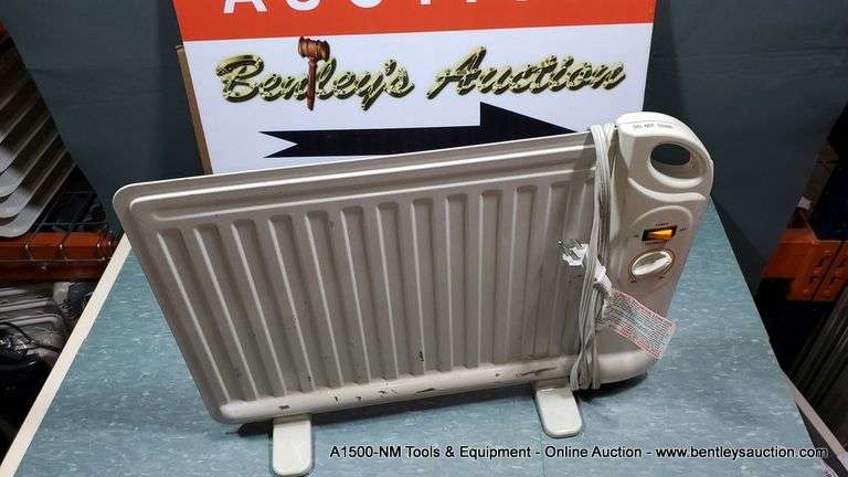 DAYTON 1VNX3 PERSONAL RADIATOR HEATER - Bentley & Associates, LLC