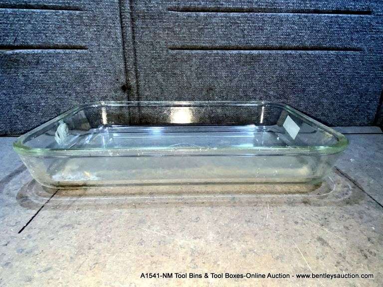 GLASS CASSEROLE PAN Bentley & Associates, LLC