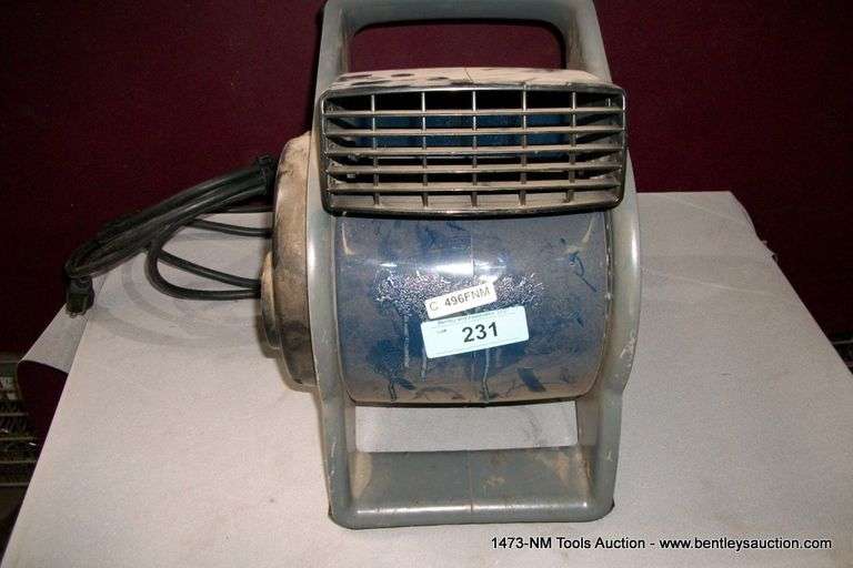 LASKO U12104 HIGH VELOCITY PRO PIVOTING UTILITY FAN Bentley