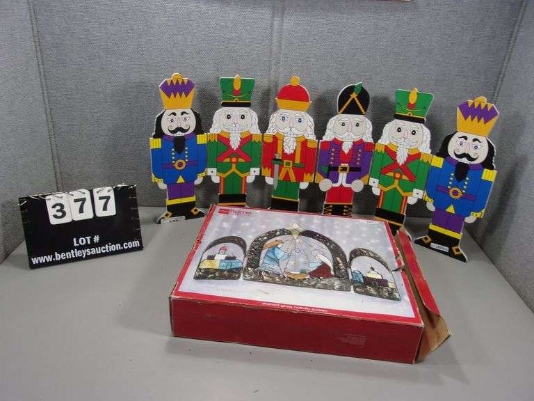 LOT MULTIPANEL NUTCRACKER DÉCOR & JCPENNEY 3PANEL NATIVITY Bentley