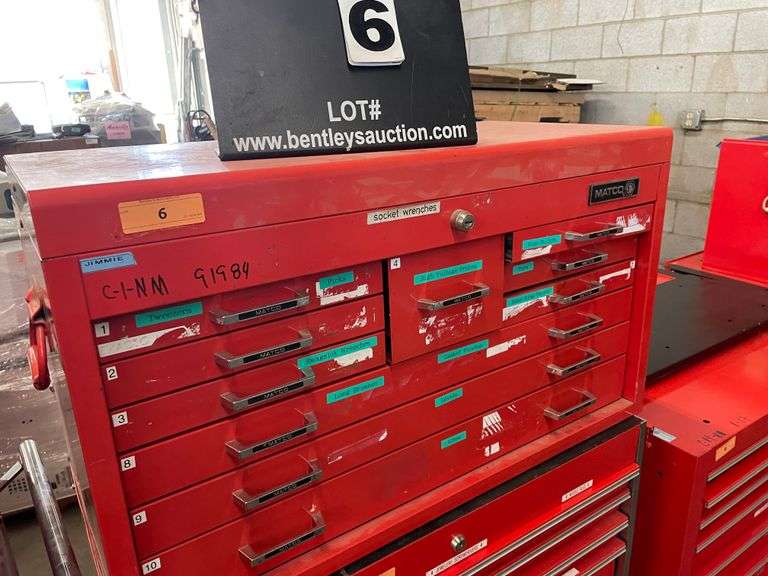 MATCO 10DRAWER TOOL CHEST, 33" X 19" X 16" USED, SCRATCHES, DINGS