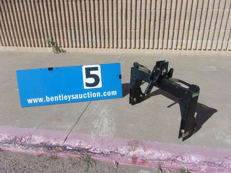 SPEECO CAT. 1 QUICK HITCH 3POINT TRACTOR LIFT/CRADLE Bentley & Associates, LLC