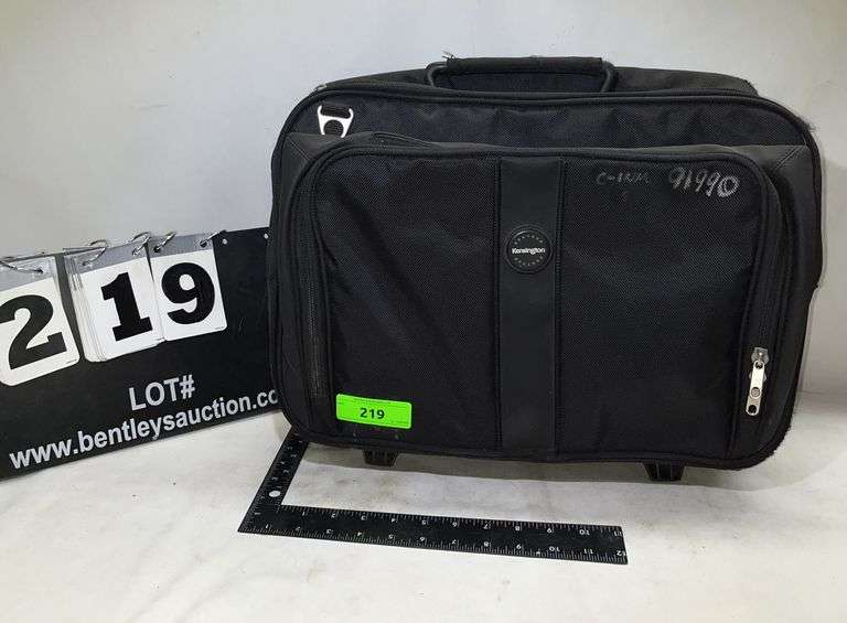 KENSINGTON SOFT SIDE BRIEFCASE USED, AS IS Bentley & Associates, LLC