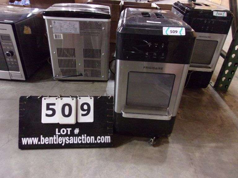 FRIGIDAIRE ICE MAKER, STAINLESS STEEL, MODEL EFIC235 Bentley