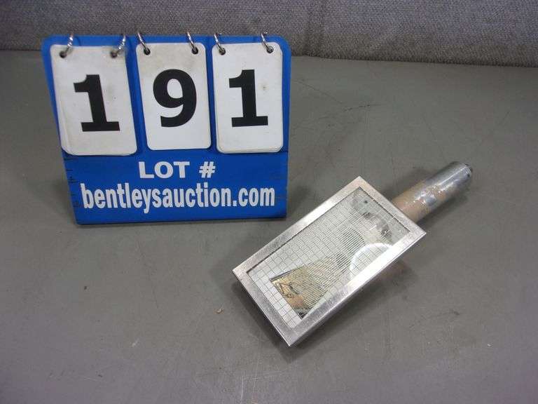 LUDLUM MEASUREMENTS MODEL 4393 ALPHABETA DETECTOR Bentley