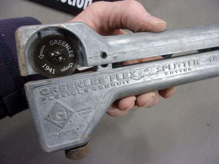 FLEXIBLE CONDUIT CUTTER Bentley & Associates, LLC