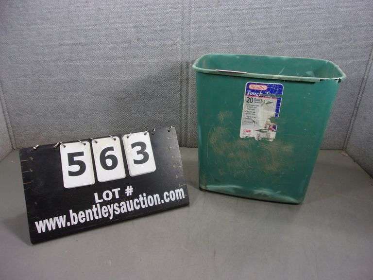 GREEN 20 QUART TRASH CAN Bentley & Associates, LLC