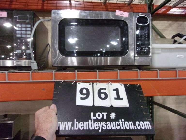 SHARP CAROUSEL MICROWAVE OVEN Bentley & Associates, LLC