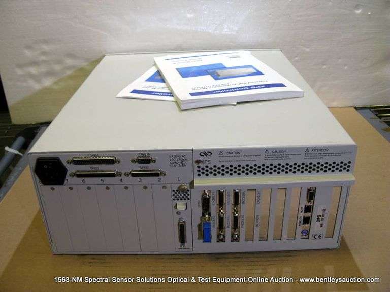 NEWPORT MODEL XPS UNIVERSAL HIGHPERFORMANCE MOTION CONTROLLER DRIVER W