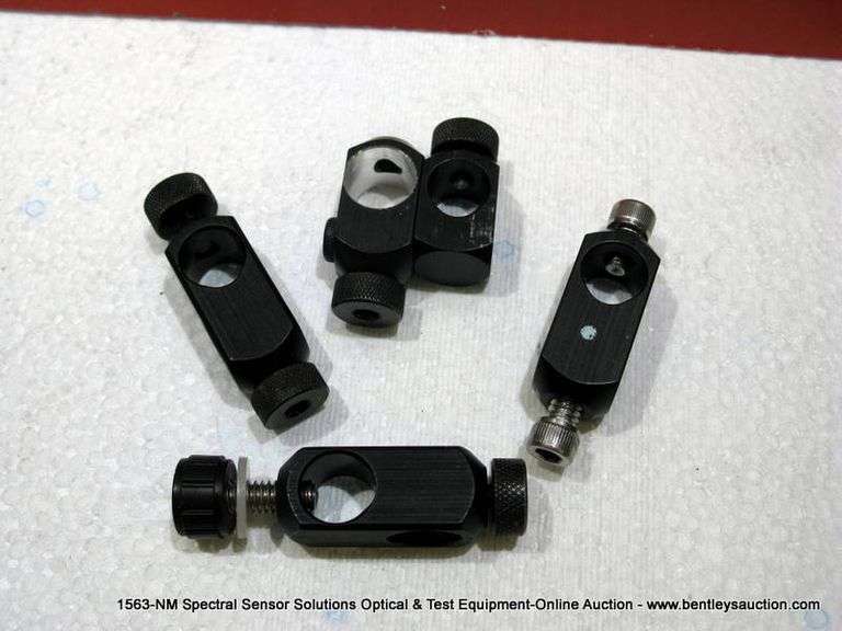 RA90 RIGHT ANGLE POST CLAMP Bentley & Associates, LLC