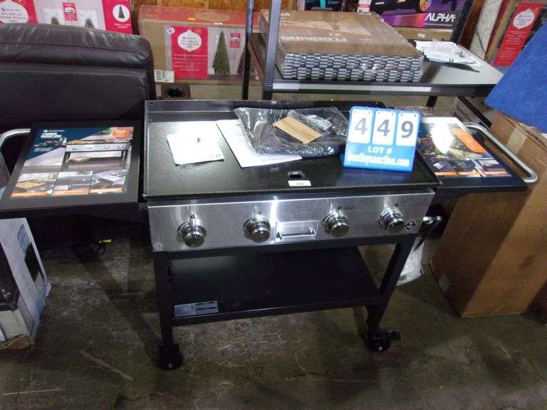 MEMBER'S MARK 4 BURNER GRIDDLE GRILL, GR2298901MM00 **SLIGHT DENT