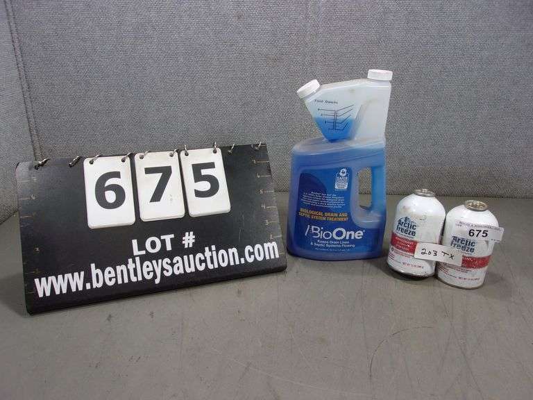 LOT 2 CANS ARCTIC FREEZE REFRIGERANT & BIO ONE SEPTIC SYSTEM TREATMENT