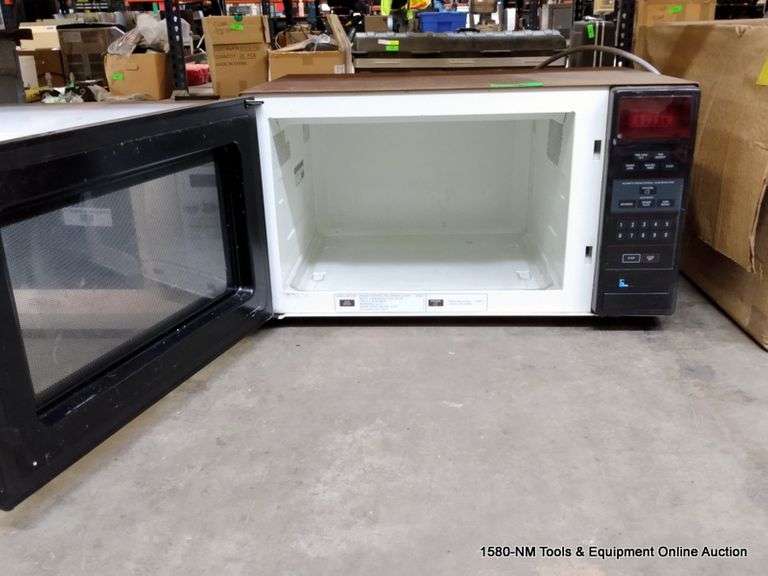 GE DUAL WAVE MICROWAVE OVEN Bentley & Associates, LLC