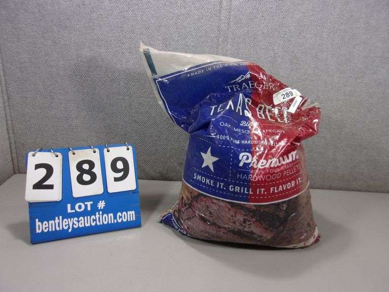 TRAEGER TEXAS BEEF HARDWOOD PELLETS Bentley & Associates, LLC