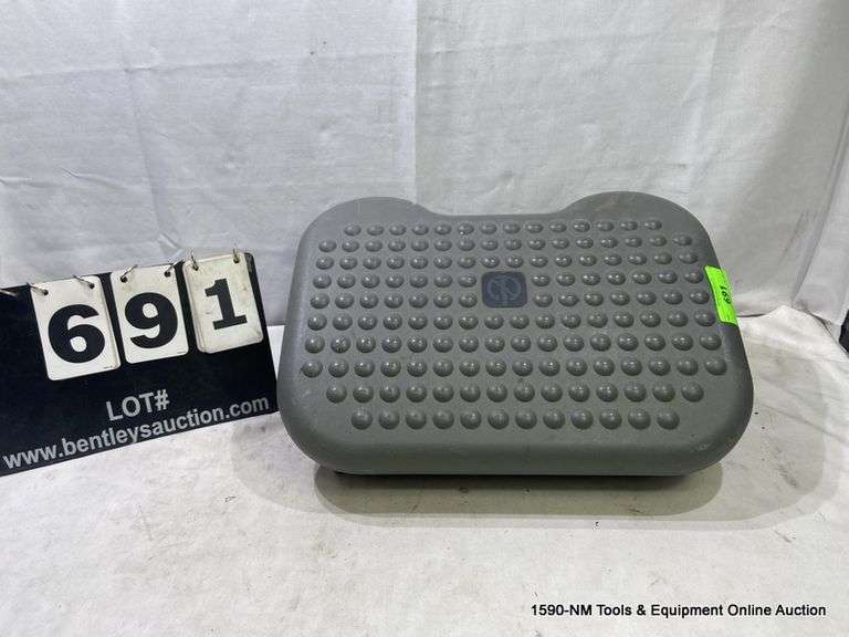 GRAY FOOT REST Bentley & Associates, LLC