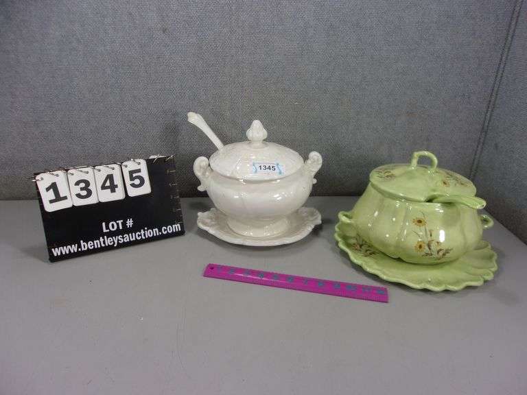 LOT 2 WHITE CERAMIC LIDDED PUNCH BOWL W/ PLATE & LADLE, (1) GREEN