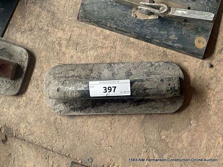 CONCRETE FLOAT TROWEL Bentley & Associates, LLC