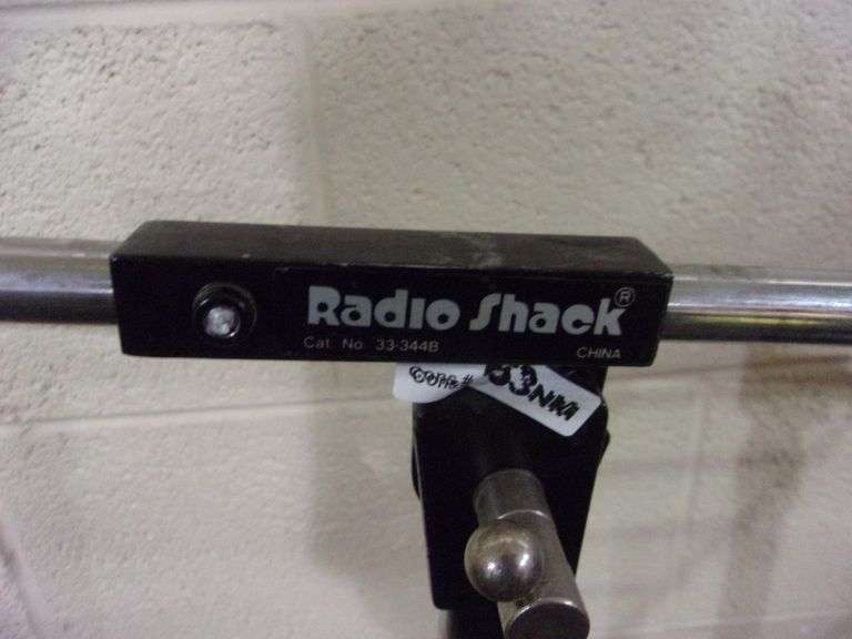RADIO SHACK MIC STAND Bentley & Associates, LLC
