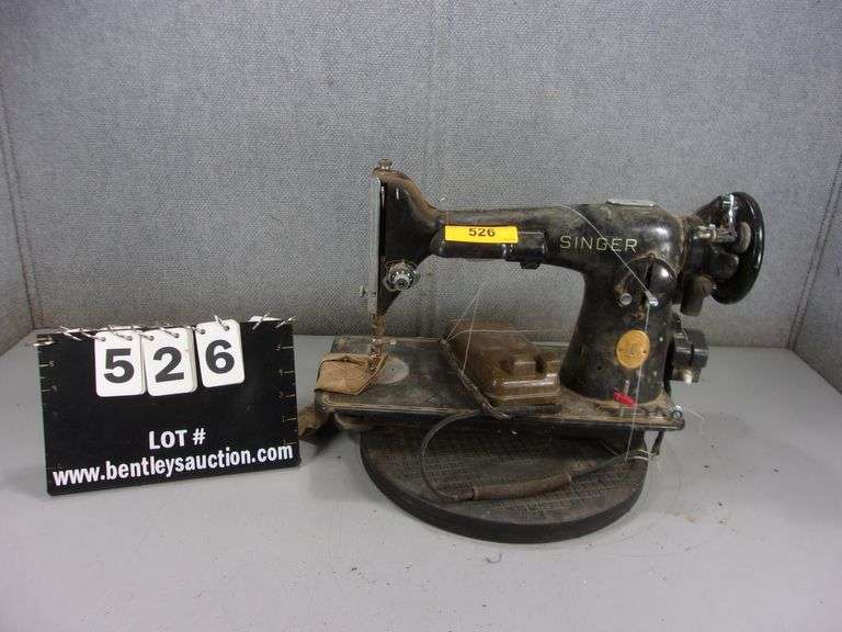 VINTAGE SINGER SEWING MACHINE BLACK ELECTRICAL Bentley & Associates