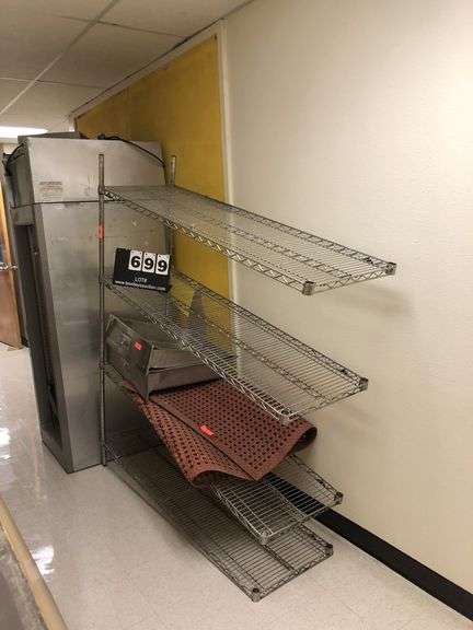 METRO RACK - MISSING 2 LEGS - Bentley & Associates, LLC