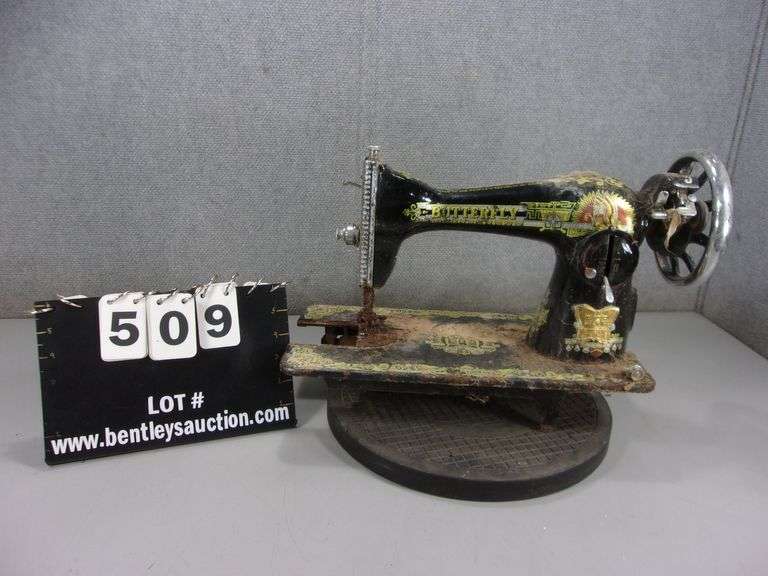 VINTAGE BUTTERFLY SEWING MACHINE BLACK & GOLD MANUAL Bentley