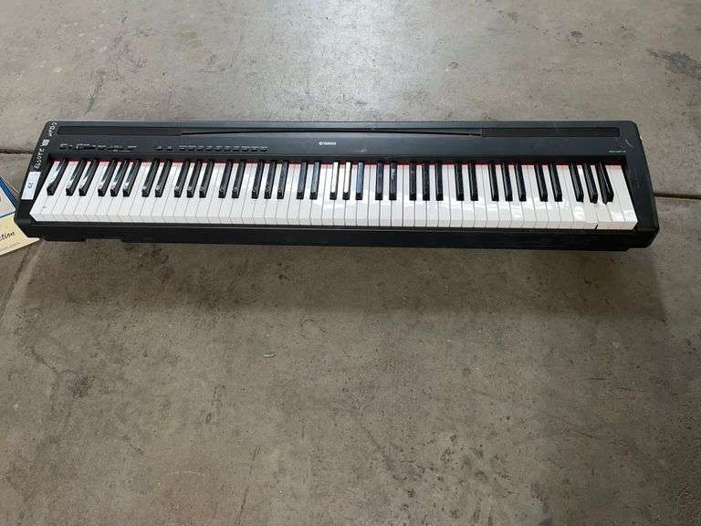 YAMAHA P85 DIGITAL PIANO Bentley & Associates, LLC