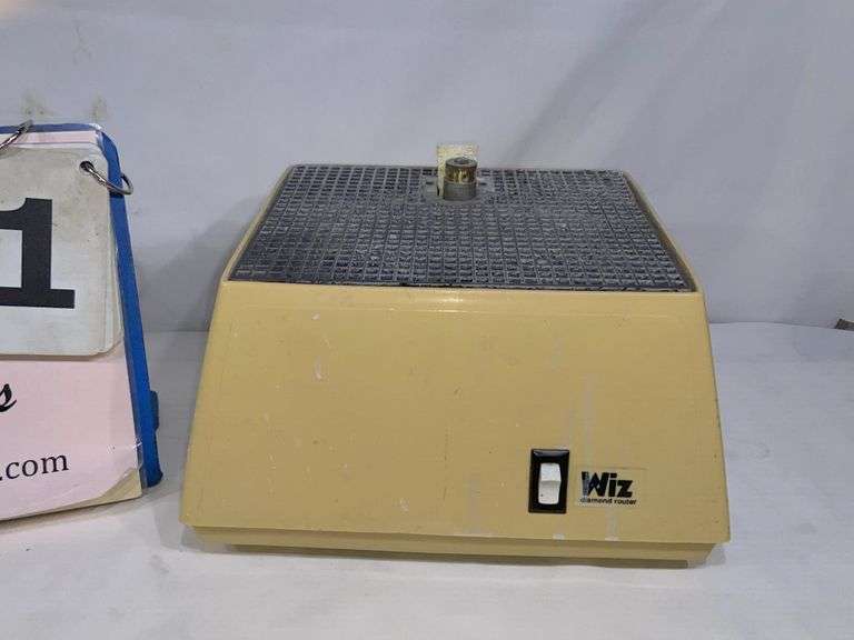 STAINED GLASS EDGE GRINDER Bentley & Associates, LLC