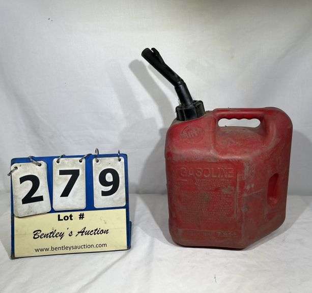 BLITZ 2GALLON GAS CAN Bentley & Associates, LLC