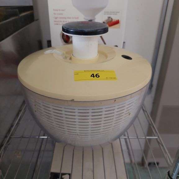 OXO SALAD SPINNER Bentley & Associates, LLC