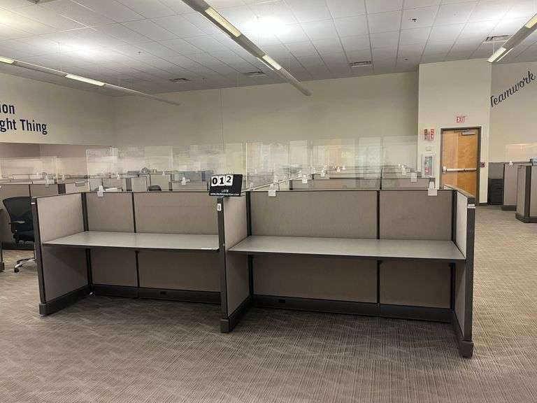2010 HERMAN MILLER COMPATICO CUBICLES 8 STATIONS (8X MONEY 2010 HERMAN MILLER COMPATICO CUBICLES 8 STATIONS (8X MONEY