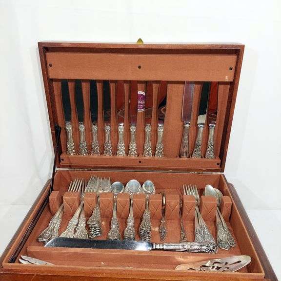 REED & BARTON 72 PC FRANCIS 1 STERLING SILVER FLATWARE & W/ NAKEN'S