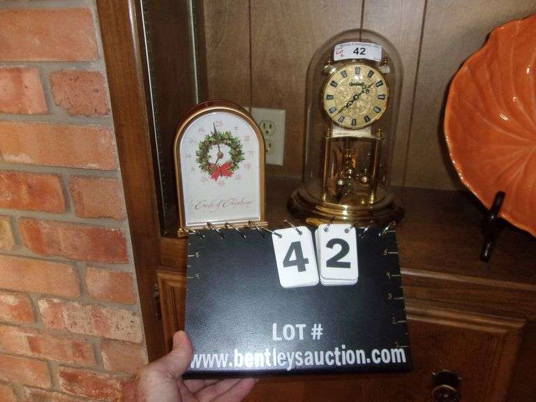 Carols of christmas clock