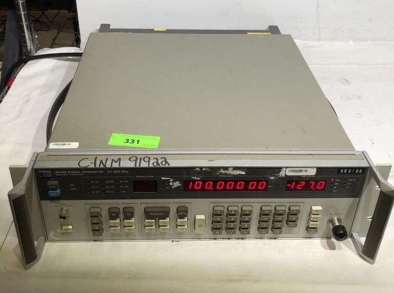 HP 8656B SIGNAL GENERATOR Bentley & Associates, LLC