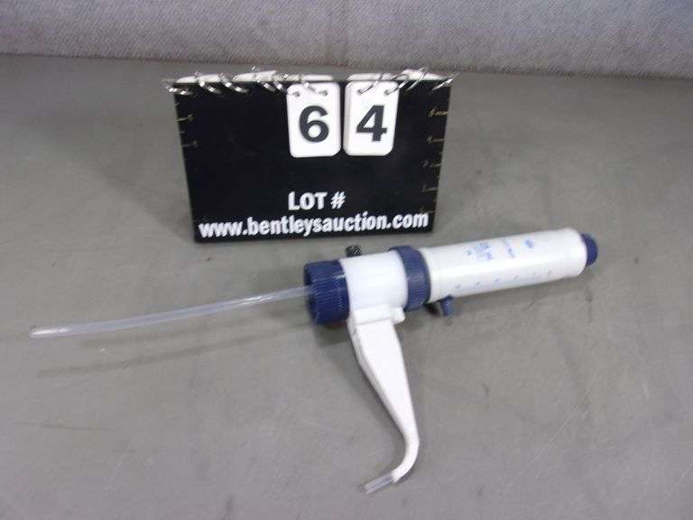 VWR LABMAX BOTTLE TOP DISPENSER 25ML Bentley & Associates, LLC