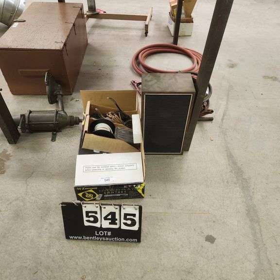 EMERSON EWD7003 DVD PLAYER, WIRES Bentley & Associates, LLC